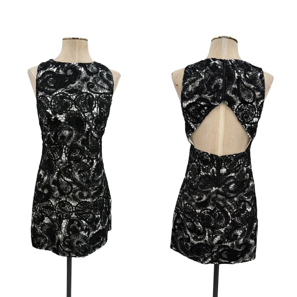 Alice + Olivia Lace Open Back Sheath Mini Dress Black White Size 4
